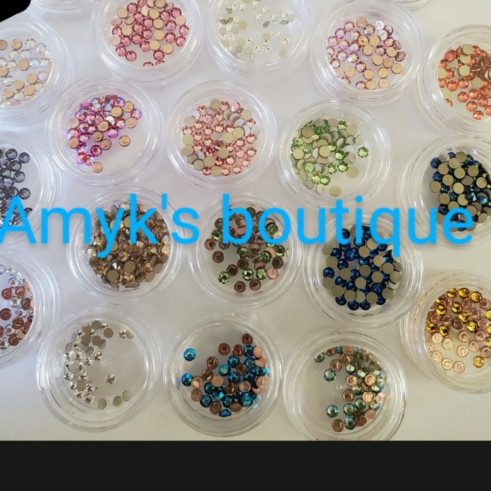 Swarovski teeth crystals
